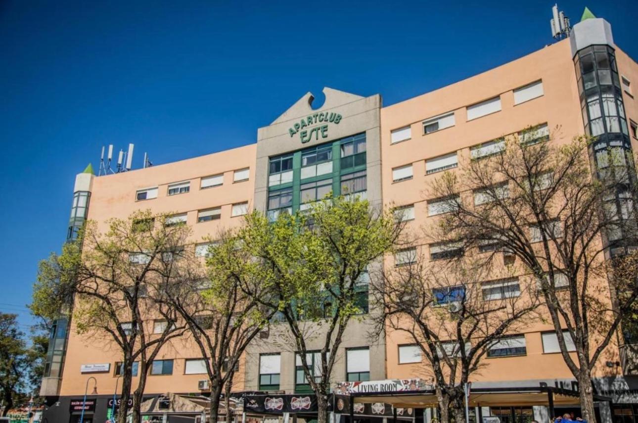 Apartamento Cerca Del Aereopuerto Séville Extérieur photo